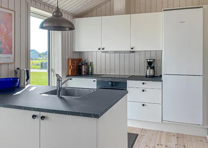3 Bedroom Stunning In *