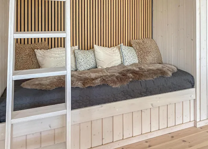 3 Bedroom Stunning In *